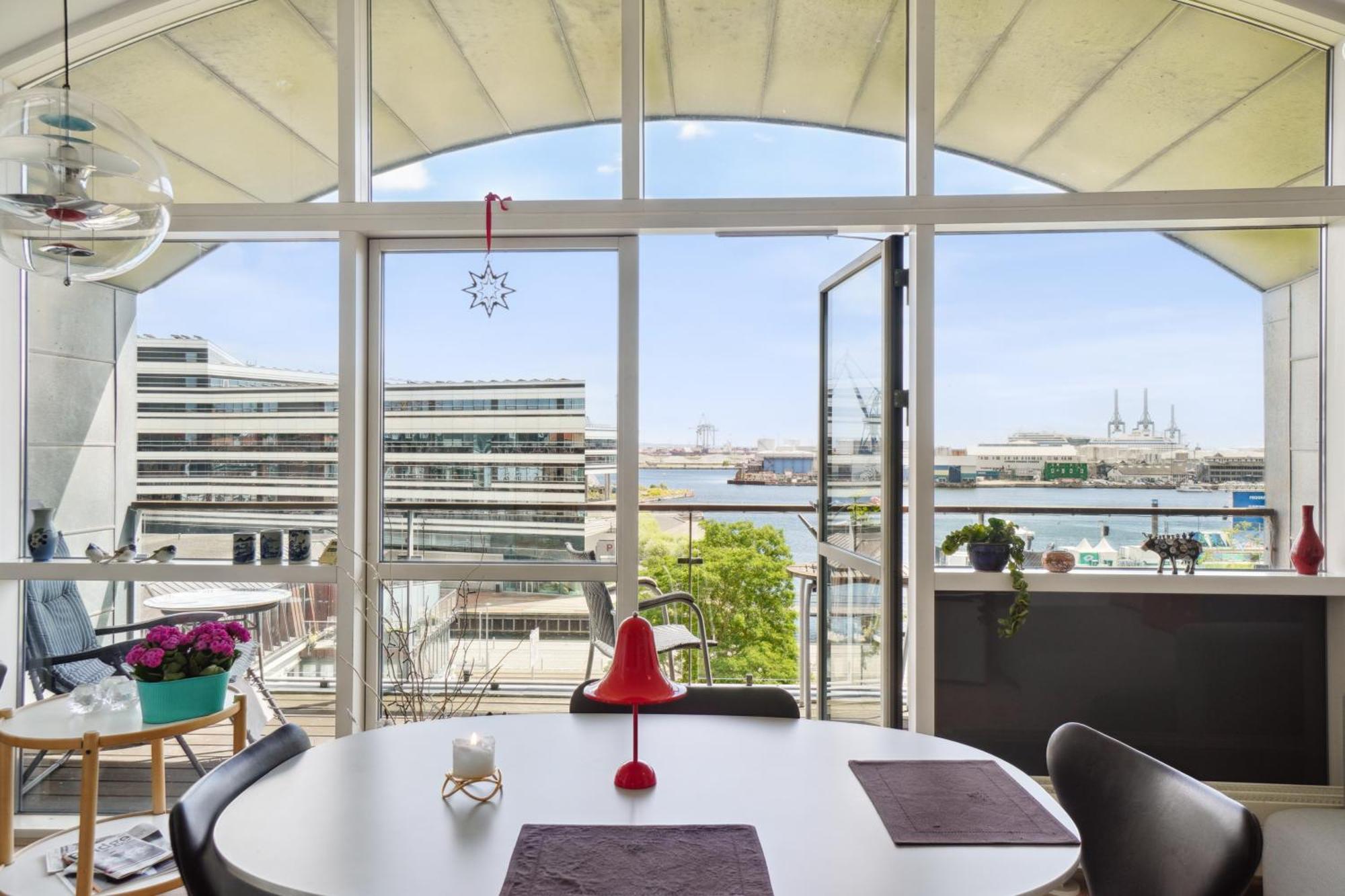 Penthouse 1br Lejlighed M 13 M2 Terrasse & Udsigt Lejlighed Århus